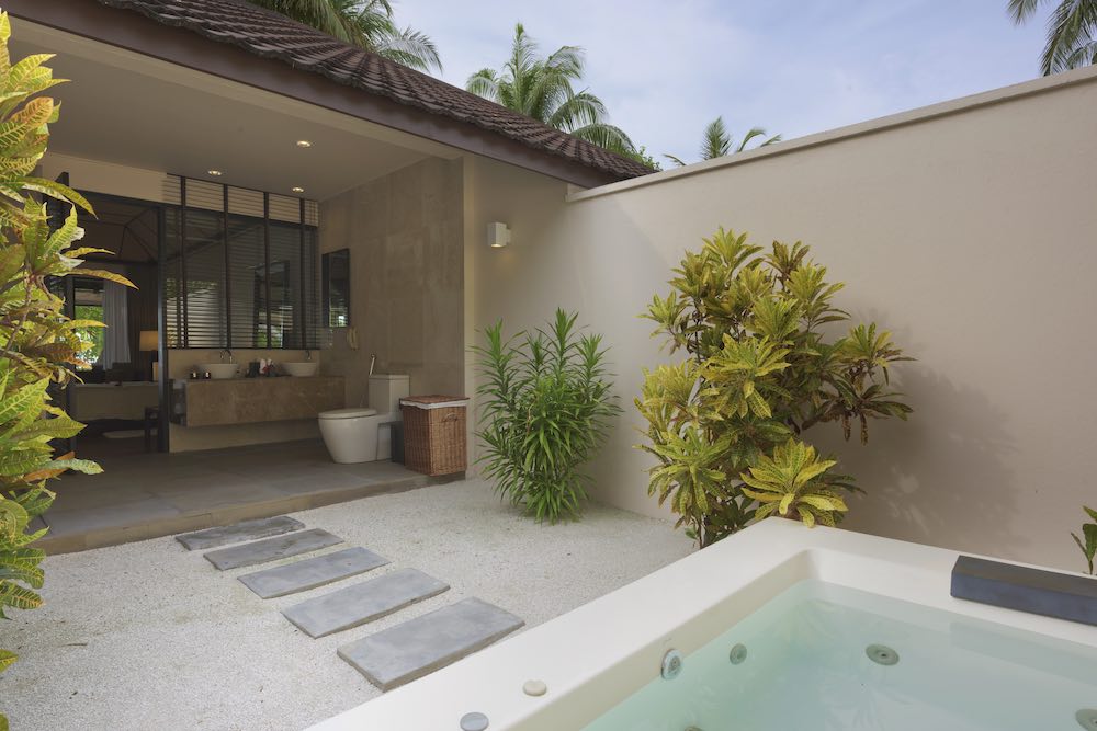 Deluxe Beach Villa photo 4